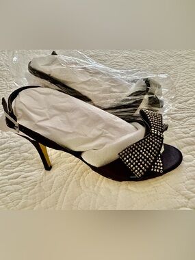 Black Women’s sling back Heels - Elegant Style